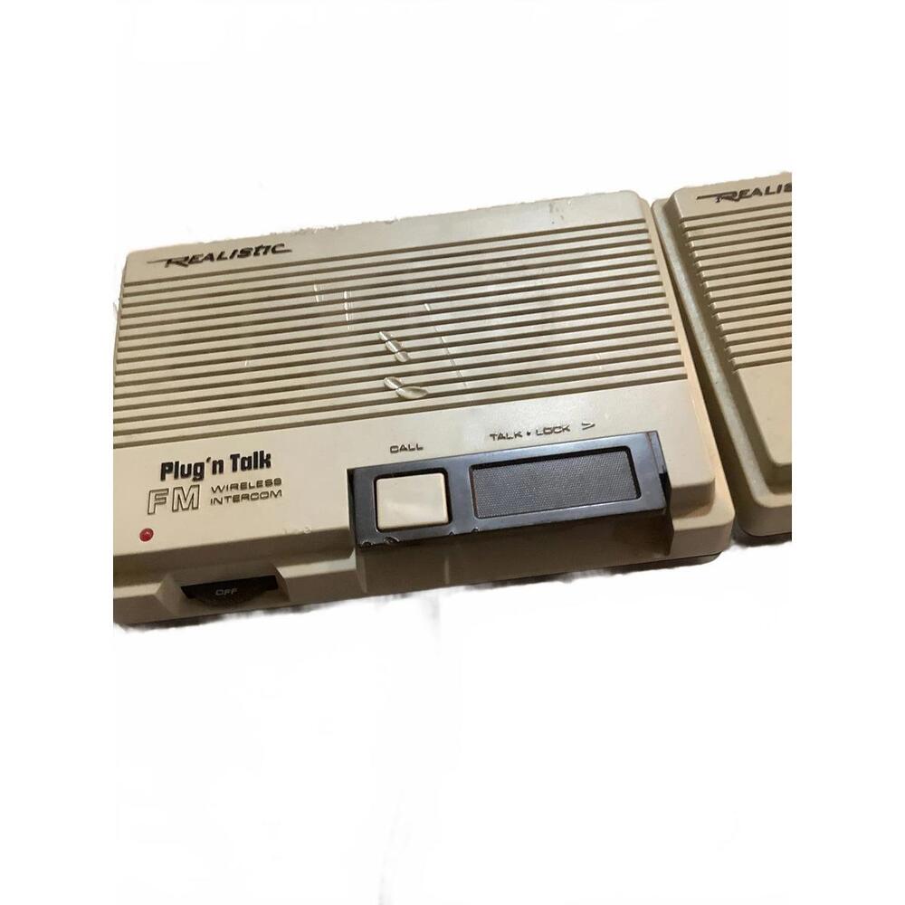 Realistic Plug'n Talk FM Wireless Intercom System - Picture 2 of 9